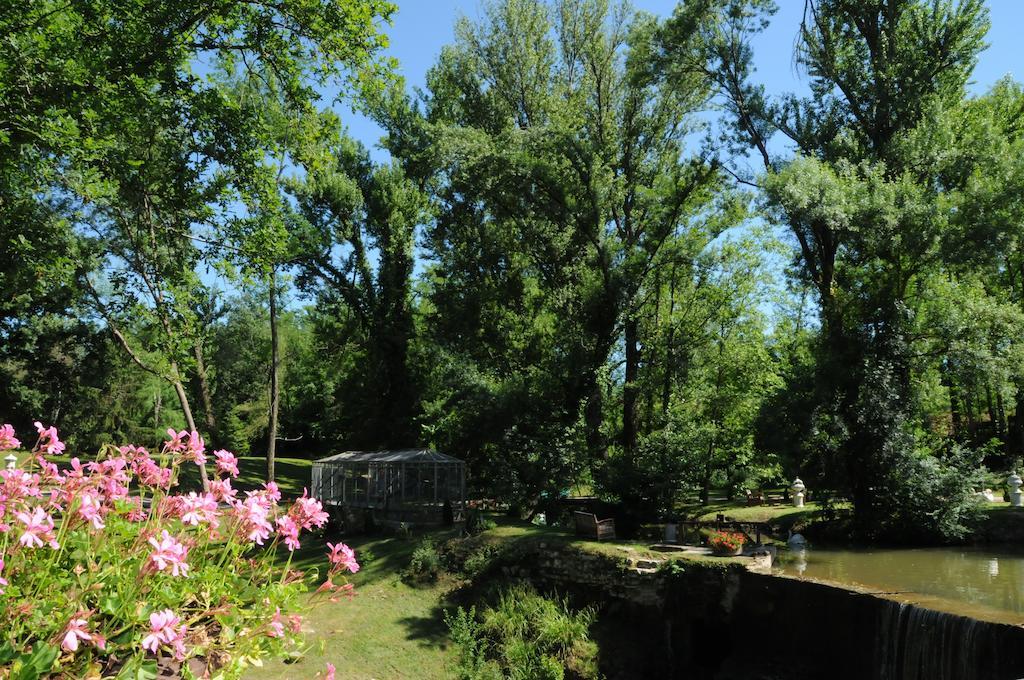 Hostellerie Restaurant Les Gorges De L'Aveyron Bruniquel Экстерьер фото