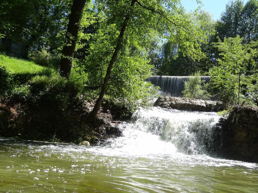 Hostellerie Restaurant Les Gorges De L'Aveyron Bruniquel Экстерьер фото